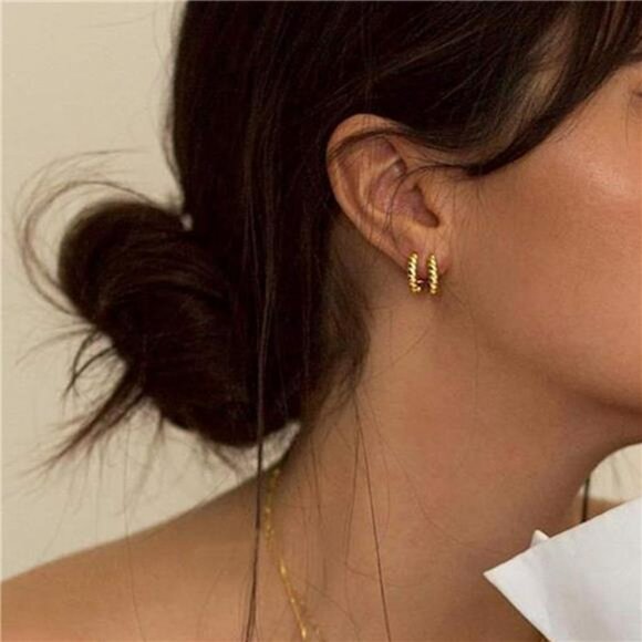 Gold huggie hoop earrings set small lightweight cubic zirconia twist hoops - Picture 5 of 7